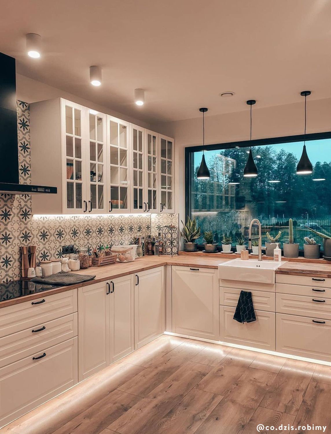 What are the benefits of reference design?